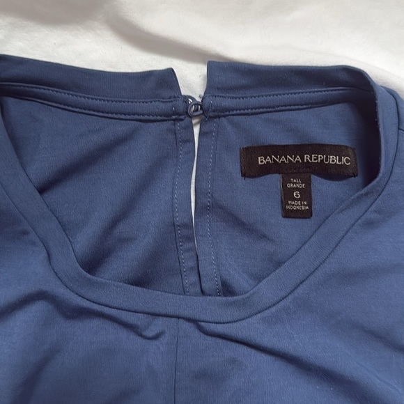 Banana Republic Blue Sleeveless Jumpsuit. Size 6 - Picture 3 of 9